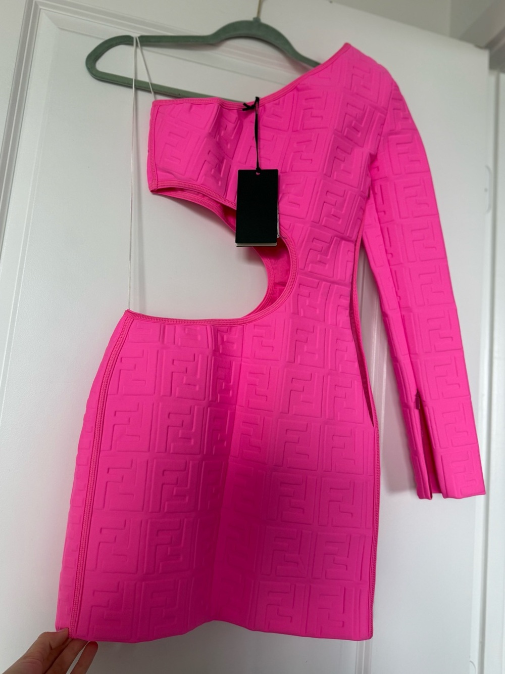 NWT Fendi x Nicki Minaj capsule collection pink dress 40 4 $2,200 - Picture 15 of 16